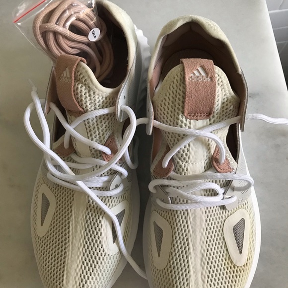 Adidas sneakers - Picture 2 of 7